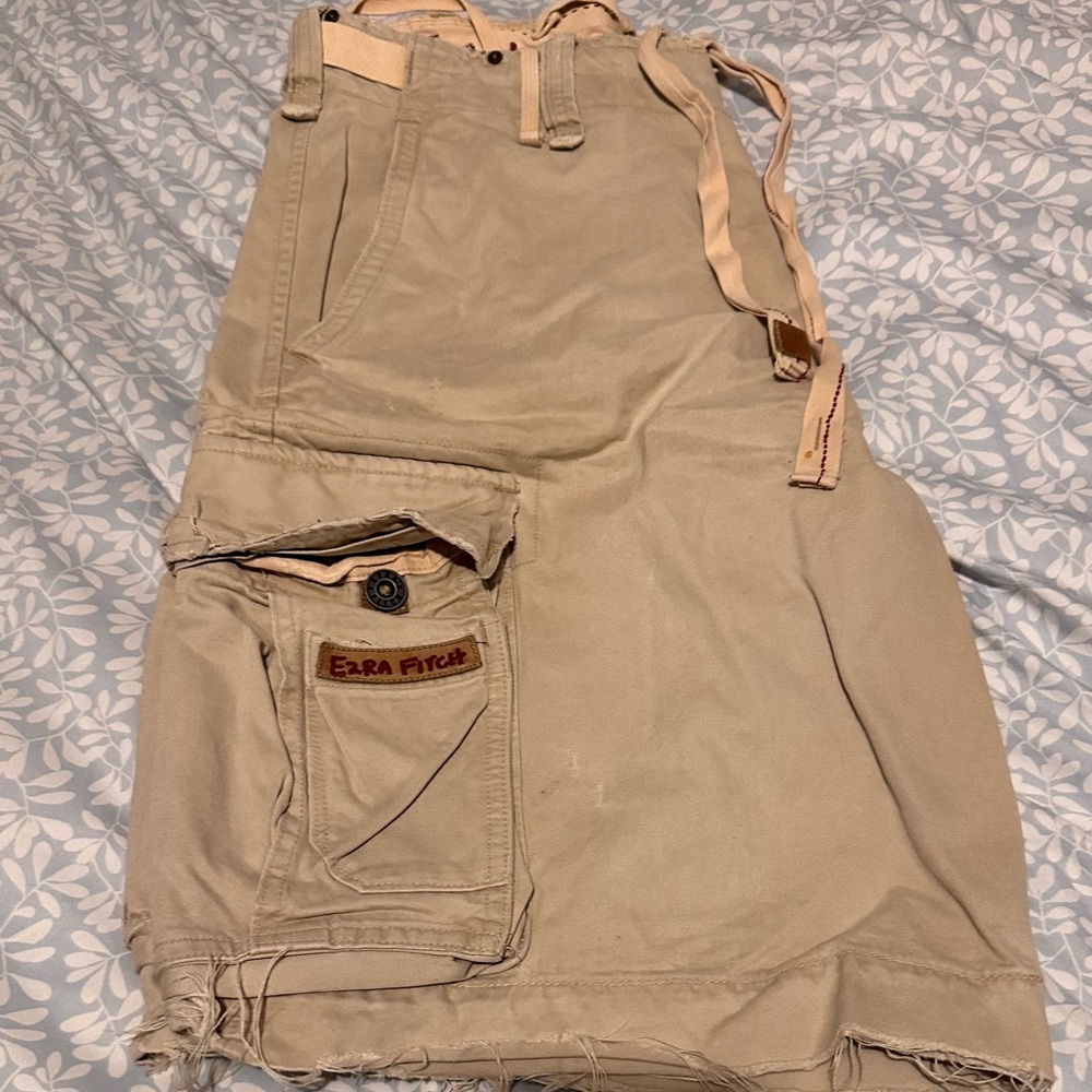 Abercrombie &Fitch Ezra Fitch cargo shorts  Military Distressed Airborne